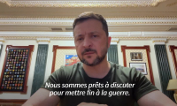 Zelensky exhorte la Russie à accepter une trêve et déclare attendre Poutine en Turquie