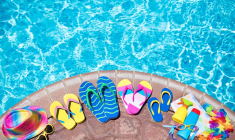 Envie d'installer une piscine dans votre jardin ? (Crédits: Adobe Stock)