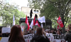 "Bloquons tout": des milliers de manifestants à Châtelet, dans le centre de Paris