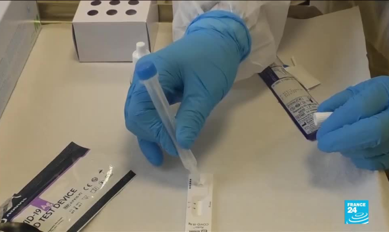 Covid-19 : l'Italie mise sur des tests de détection rapides avec des résultats en 30 minutes