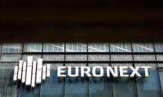 La bourse Euronext dans le quartier d'affaires de La Défense à Paris