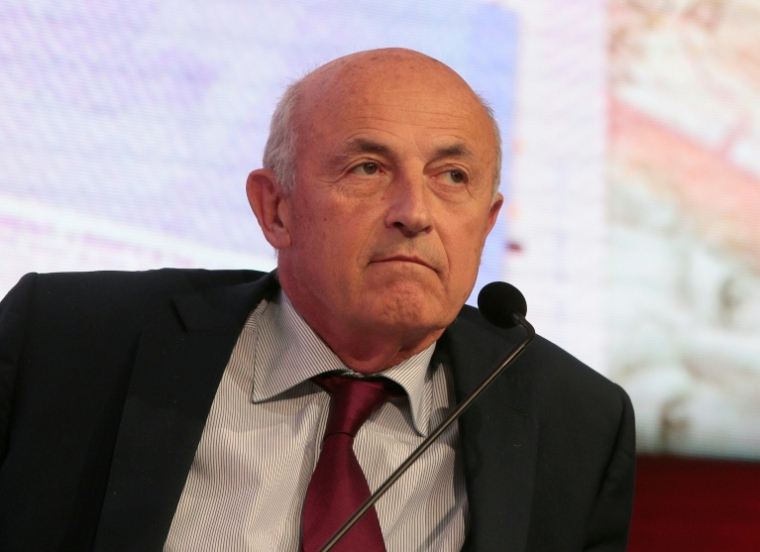L'économiste français Jean-Hervé Lorenzi participe à la 2e édition du Forum économique de la Francophonie, à Paris, le 27 octobre 2015 ( AFP / JACQUES DEMARTHON )