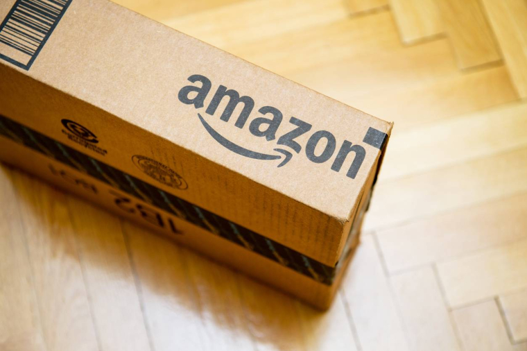 Amazon perd des parts de marché en France - iStock-AdrianHancu