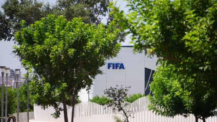 Vue générale du siège de la FIFA à Salé, Rabat, alors que le président de la FIFA, Gianni Infantino, tient une réunion de crise avec les hauts responsables.