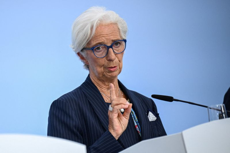 La présidente de la BCE, Christine Lagarde, tient une conférence de presse à Berlin