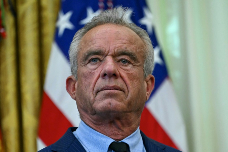 Le ministre américain de la Santé Robert F. Kennedy Jr. à la Maison Blanche, le 16 octobre 2025 à Washington ( AFP / ANDREW CABALLERO-REYNOLDS )