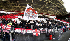 Les supporters de l'Ajax ont bloqué une autoroute