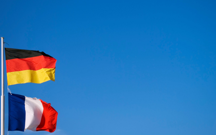 Le spread reste inchangé entre les taux français et allemands (crédit : Adobe Stock)