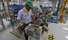 RÉSULTAT DE SCHNEIDER ELECTRIC +24% EN 2016, IMPACT MATIÈRES 1ÈRES EN 2017