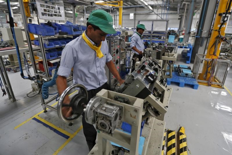 RÉSULTAT DE SCHNEIDER ELECTRIC +24% EN 2016, IMPACT MATIÈRES 1ÈRES EN 2017