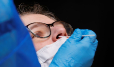 CORONAVIRUS: LA FRANCE A ENREGISTRÉ 586 DÉCÈS SUPPLÉMENTAIRES