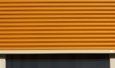 Évitez le piège des volets roulants électriques en cas d’incendie (Crédit photo: Hans Braxmeier - Pixabay)