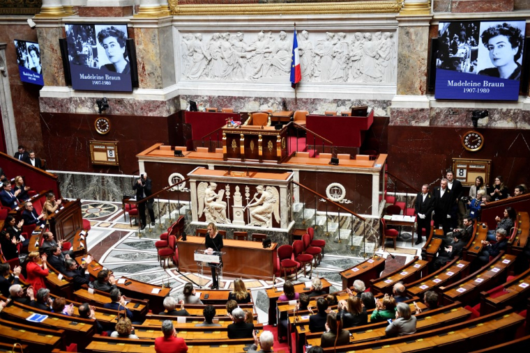 ( AFP / JULIEN DE ROSA )