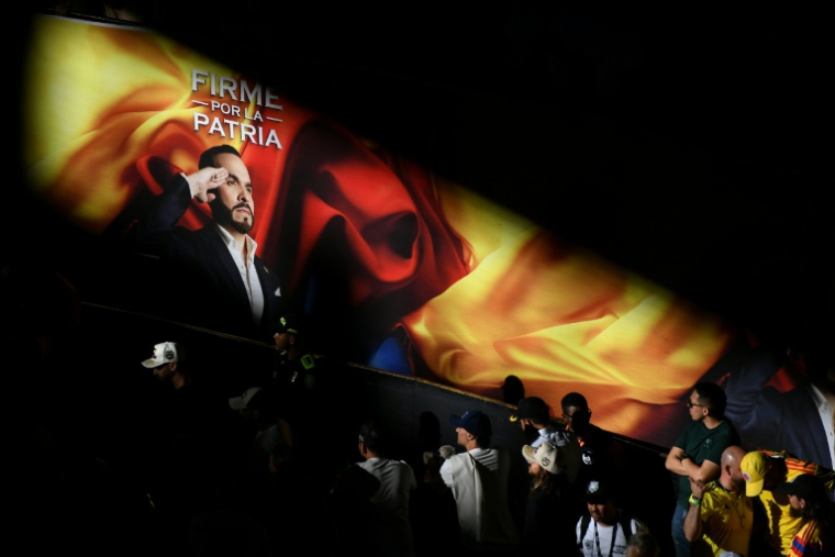Meeting de fin de campagne du candidat à la présidentielle colombienne Abelardo de la Espriella, le 24 mai 2026 à Medellin ( AFP / Jaime SALDARRIAGA )
