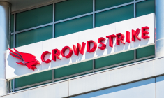 Le logo de Crowdstrike, sur un des sites du groupe. (Crédits: Adobe Stock)