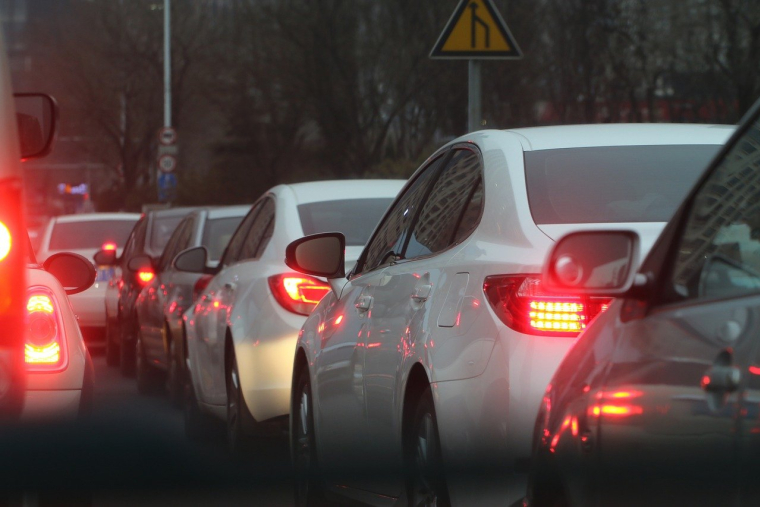 Des automobilistes français ont reçu des contraventions depuis l'Angleterre. Illustration (Pixabay / shilin wang)