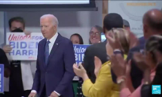 Présidentielle aux Etats-Unis : la pression remonte sur Joe Biden, alimentée par son parti et Hollywood