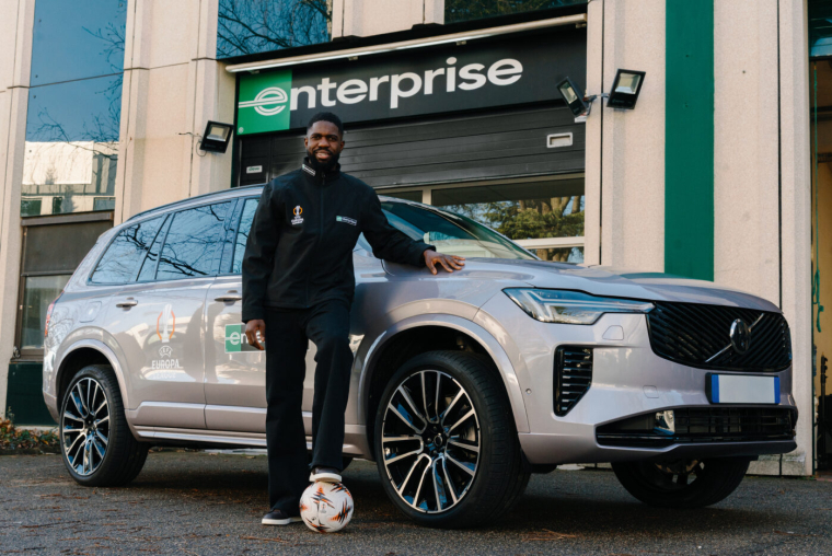 Samuel Umtiti, dans le cadre de la campagne Enterprise x UEFA Europa League