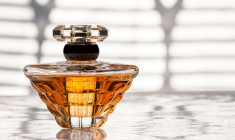 Les imitations de parfums de luxe contiennent parfois des substances dangereuses pour la santé. (illustration) (Sponchia / Pixabay)