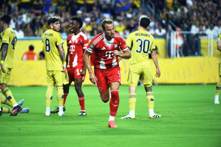 Le Bayern Munich bat Boca Juniors et se qualifie, Tunis surprend LA