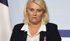 La ministre de la Santé Stéphanie Rist le 1er octobre 2026 à Paris  ( AFP / Ludovic MARIN )