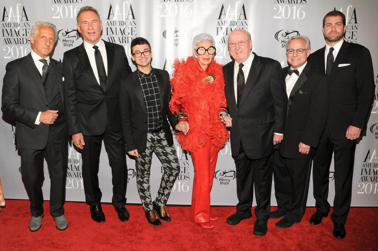 Iris Apfel, 99 ans et 1 million de followers.