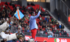 Michel le prouve : les statues peuvent pleurer