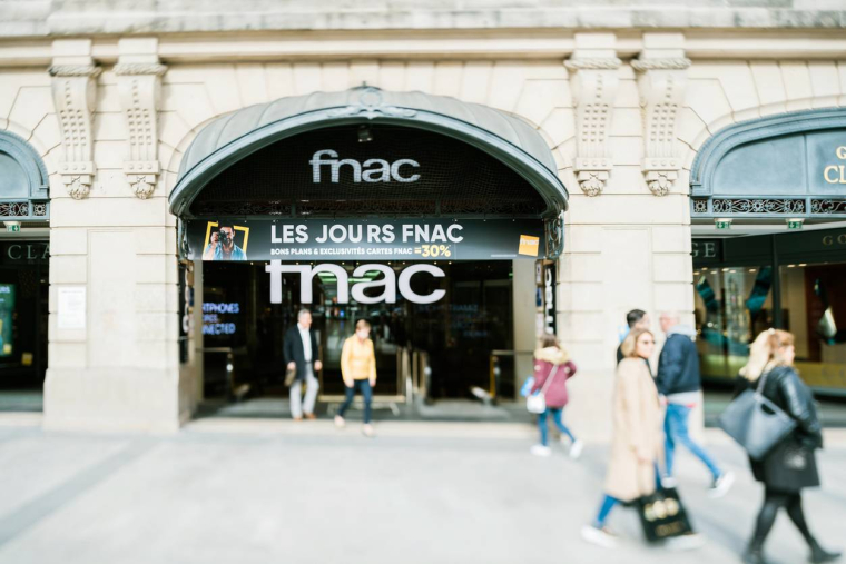 Fnac-Darty développe son offre en matière de mobilité urbaine - iStock-AdrianHancu
