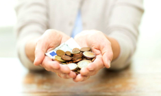 Une incidence des taux bas de la BCE concerne la taxation des liquidités de leurs clients par les banques ( Crédits : 123RF)