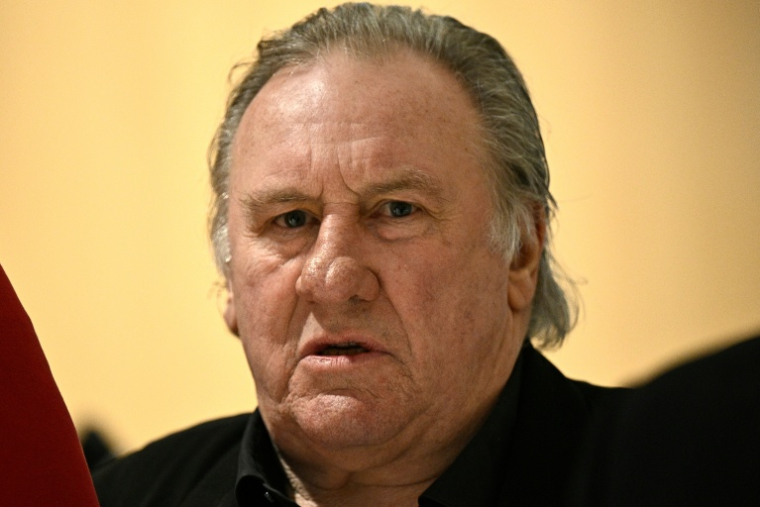 Gérard Depardieu le 27 mars 2025, à Paris ( AFP / JULIEN DE ROSA )