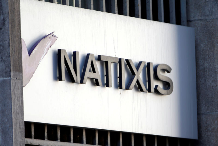 H2O (NATIXIS) CÈDE DES TITRES DE DETTE POUR ENDIGUER LA DÉCOLLECTE