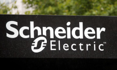 SCHNEIDER DIT ENVISAGER UNE OFFRE SUR LE SOLDE D'AVEVA