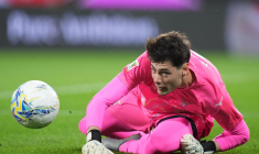 Grâce à un Edoardo Motta héroïque, la Lazio rejoint l’Inter en finale