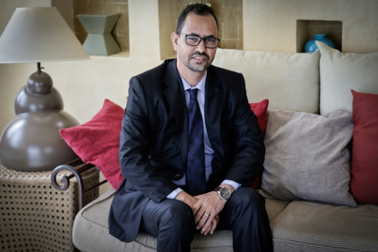 Le porte-parole du front de libération de l'Azawad (FLA), Mohamed Elmaouloud Ramadane, le 29 avril 2026 à Paris ( AFP / STEPHANE DE SAKUTIN )