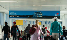 CORONAVIRUS: LES USA DÉSORMAIS CLASSÉS EN "LISTE ROUGE" PAR LA FRANCE