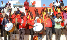 Des supporteurs du club Al Merrikh lors du match de reprise de la première ligue, le 15 mai 2026 au stade Kober à Khartoum ( AFP / Ebrahim Hamid )