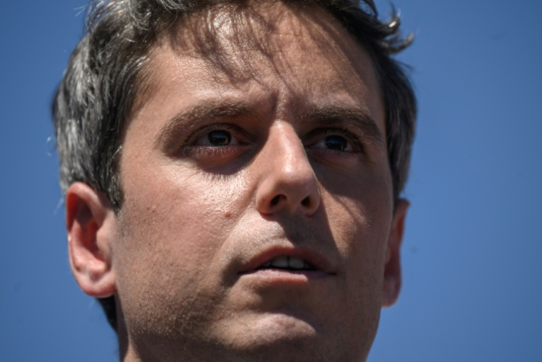 Le secrétaire général de Renaissance Gabriel Attal à Mur-de-Barrez dans l'Aveyron le 22 mai 2026 ( AFP / Ed JONES )