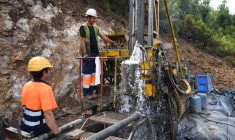 Eramet détient un important gisement de lithium en Argentine. Ici une mine de lithium au Portugal. (© F. Leong / AFP)