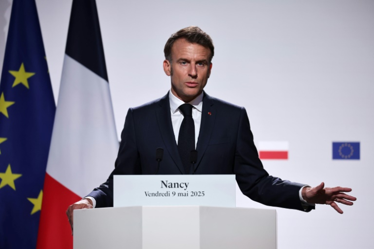 Le président français Emmanuel Macron lors d'une conférence de presse conjointe avec le Premier ministre polonais Donald Tusk, le 9 mai 2025 à Nancy, dans l'est de la France ( POOL / Christophe PETIT TESSON )