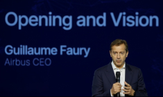 Le patron d'Airbus, Guillaume Faury, ouvre le Airbus Defence Summit à Manching, en Allemagne, le 20 mai 2026 ( AFP / Michaela STACHE )