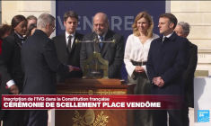 IVG dans la Constitution : revivez la cérémonie du scellement