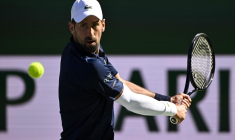 Novak Djokovic félicite Le Mans