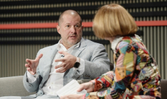 Jony Ive discute avec la papesse de la mode Anna Wintour au sommet WIRED25, le 15 octobre 2018 à San Francisco ( GETTY IMAGES NORTH AMERICA / Matt Winkelmeyer )
