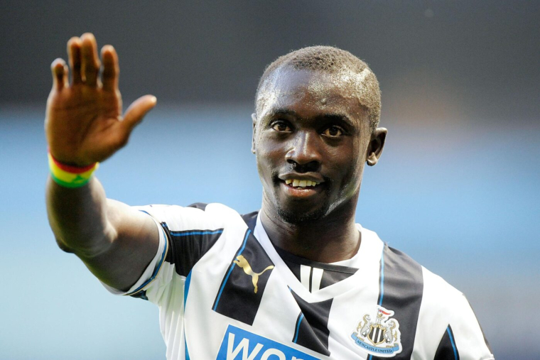 À 40 ans, Papiss Cissé continue de martyriser les défenses anglaises