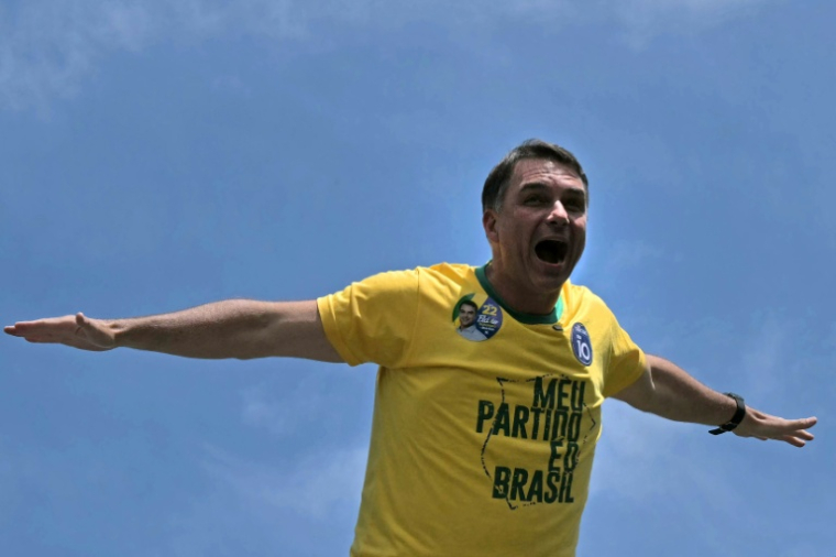 Flavio Bolsonaro à Santa Barbara d'Oeste, au Brésil le 4 octobre 2026 ( AFP / NELSON ALMEIDA )
