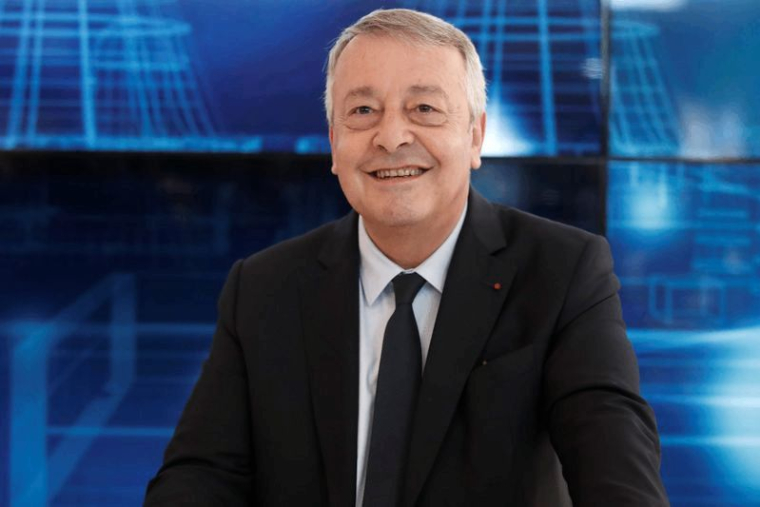 L'OFFRE DE VEOLIA SUR SUEZ NE PRÉSENTE AUCUN RISQUE POUR L'EMPLOI, ASSURE ANTOINE FRÉROT, DANS LES ECHOS