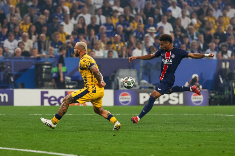 « La nuit magique de Munich » : la presse mondiale s'enflamme pour le PSG et Désiré Doué