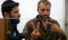 Le Brésilien Thiago Avila,  militant de la "Flottille pour Gaza", le 3 mai 2026 au tribunal de la ville côtière israélienne d'Ashkelon ( AFP / Ilia YEFIMOVICH )