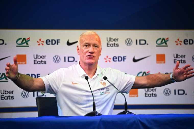 Deschamps : « Un joueur de l'équipe de France n'est pas là pour recevoir, mais pour donner »