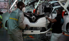 RENAULT: LÉGÈRE HAUSSE DU TEMPS DE TRAVAIL EN FRANCE POUR SOUTENIR LA PERFORMANCE